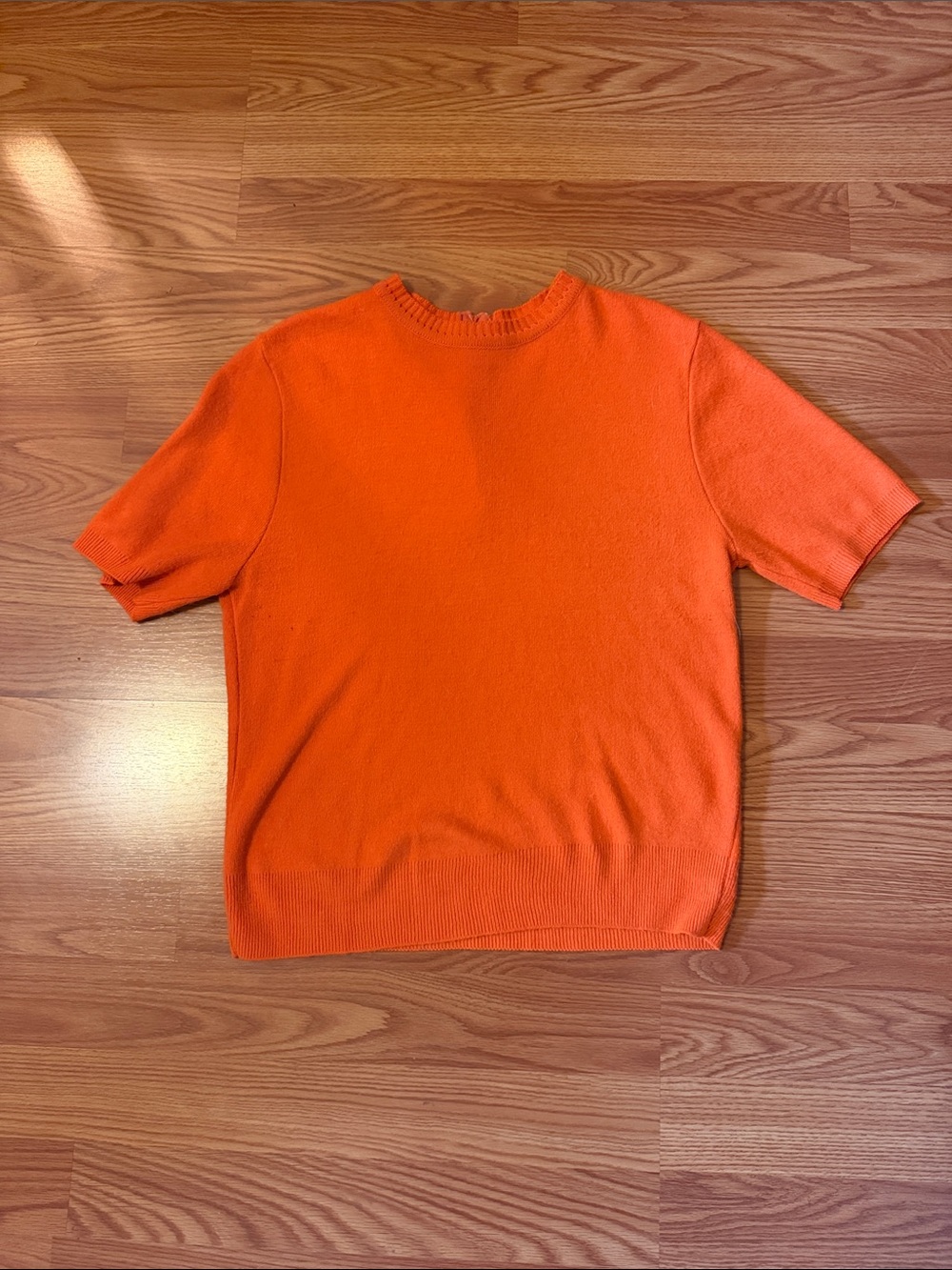 Women’s vintage Short-Sleeve orange Knit Shirt |Smsll